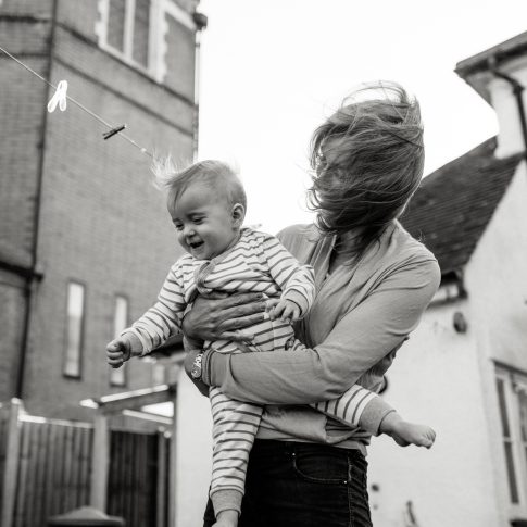 Lifestyle documentary family photographer