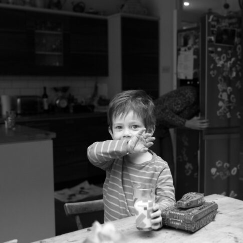 Documentary family photographer