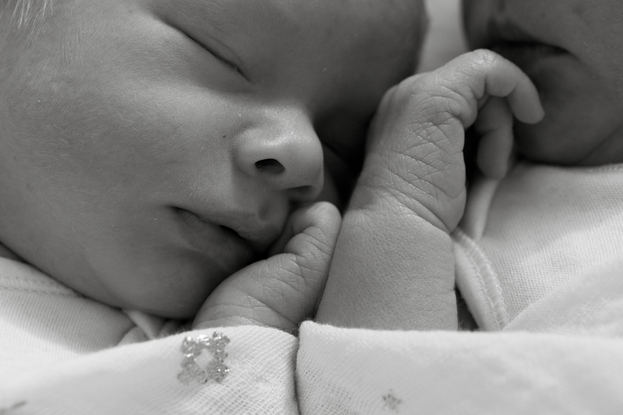 newborn baby photographer London