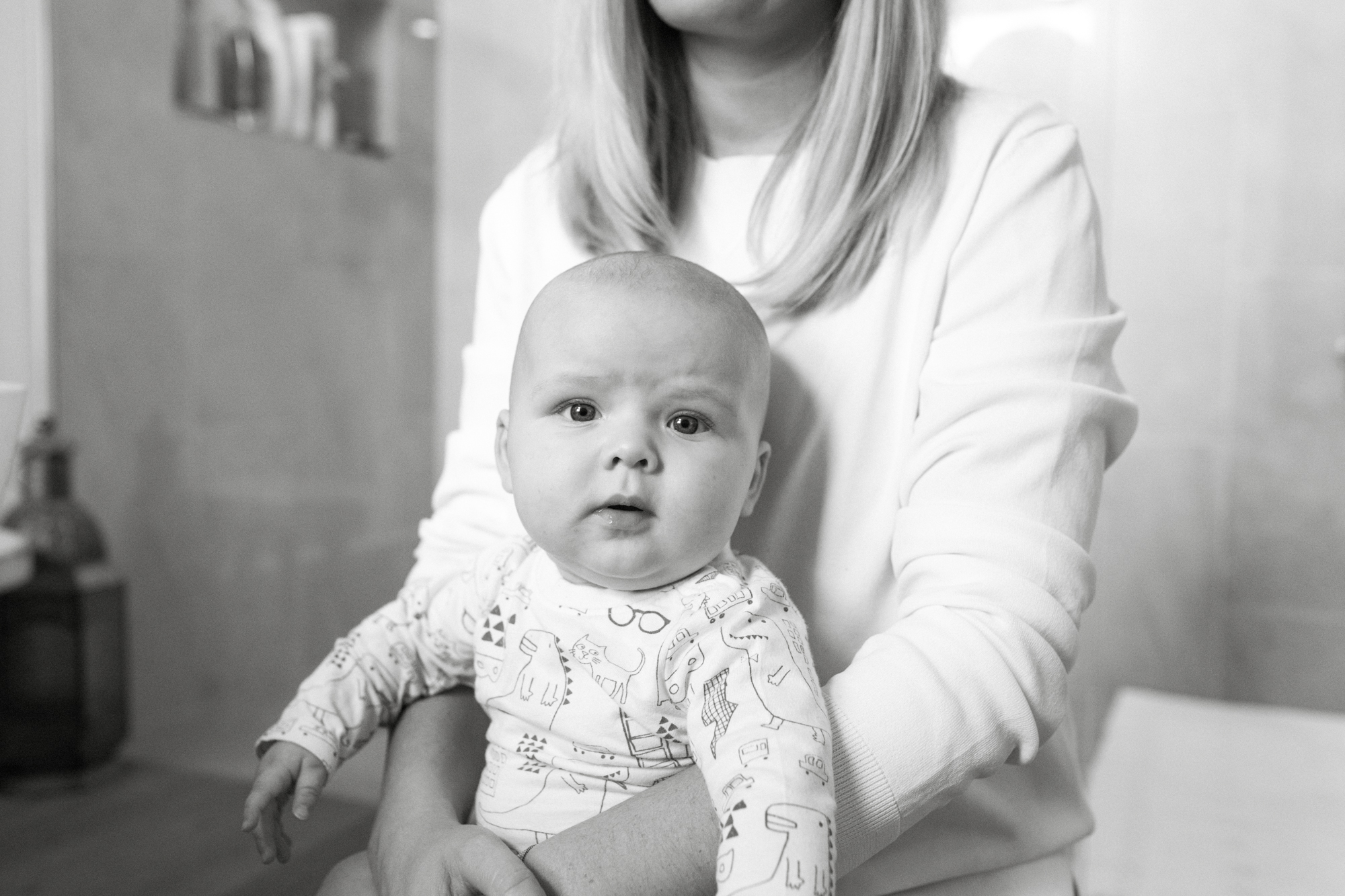 family lifestyle photographer, at home, London