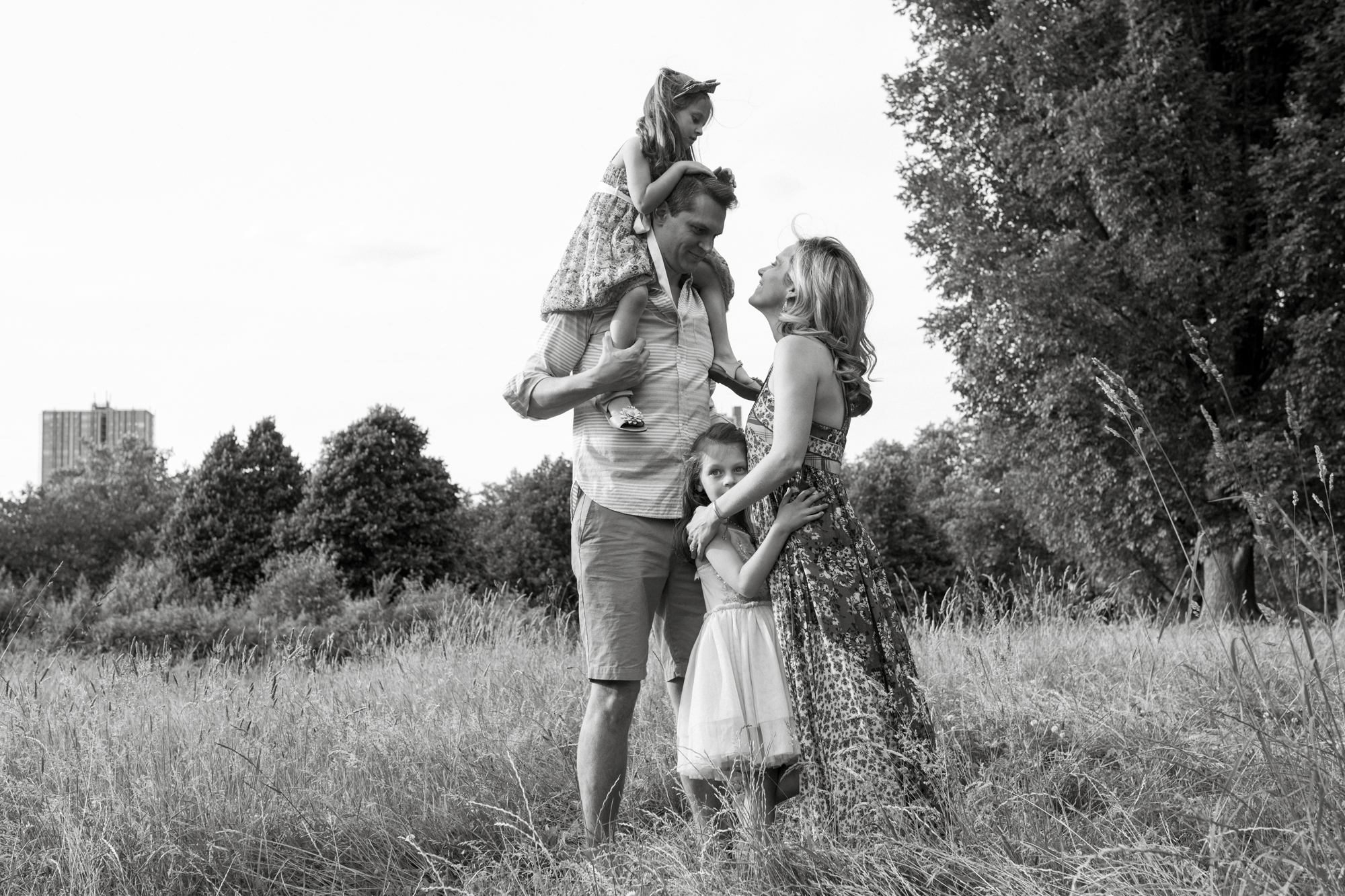 Family lifestyle photography in Primrose Hill, London