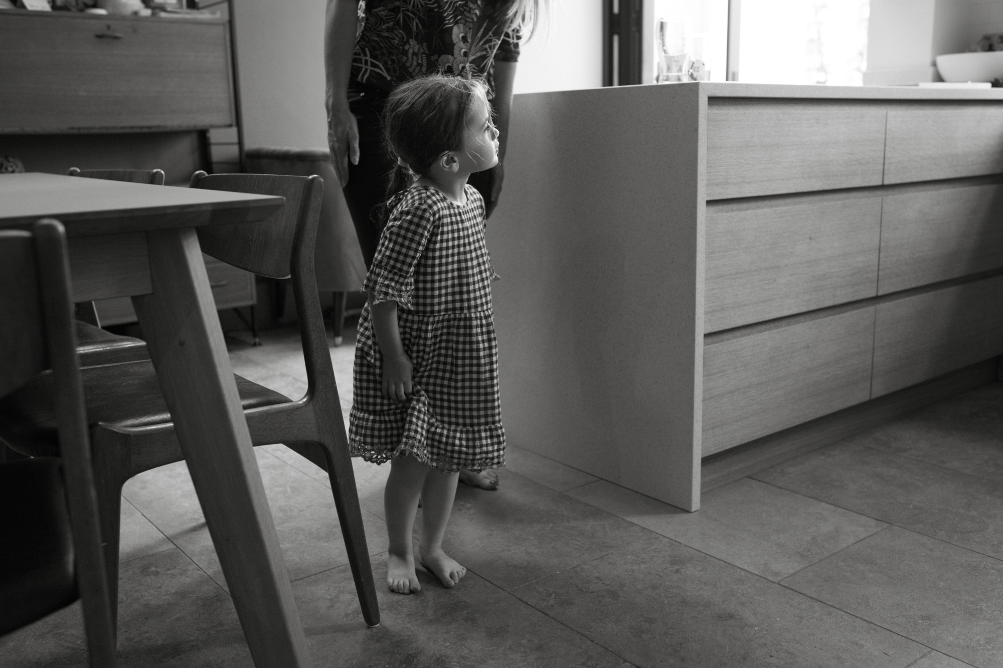 portrait photography, natural light at home