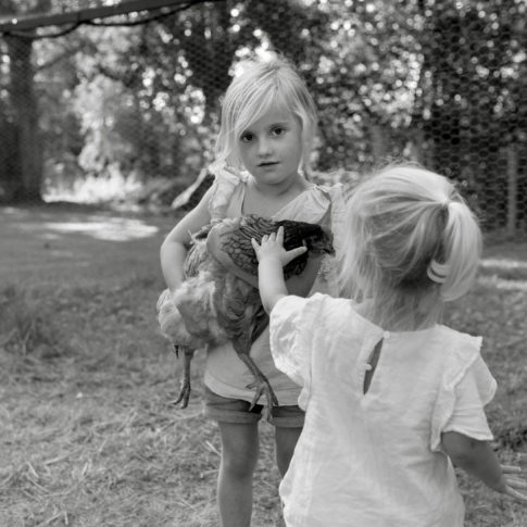 B&W childrens portrait photographer