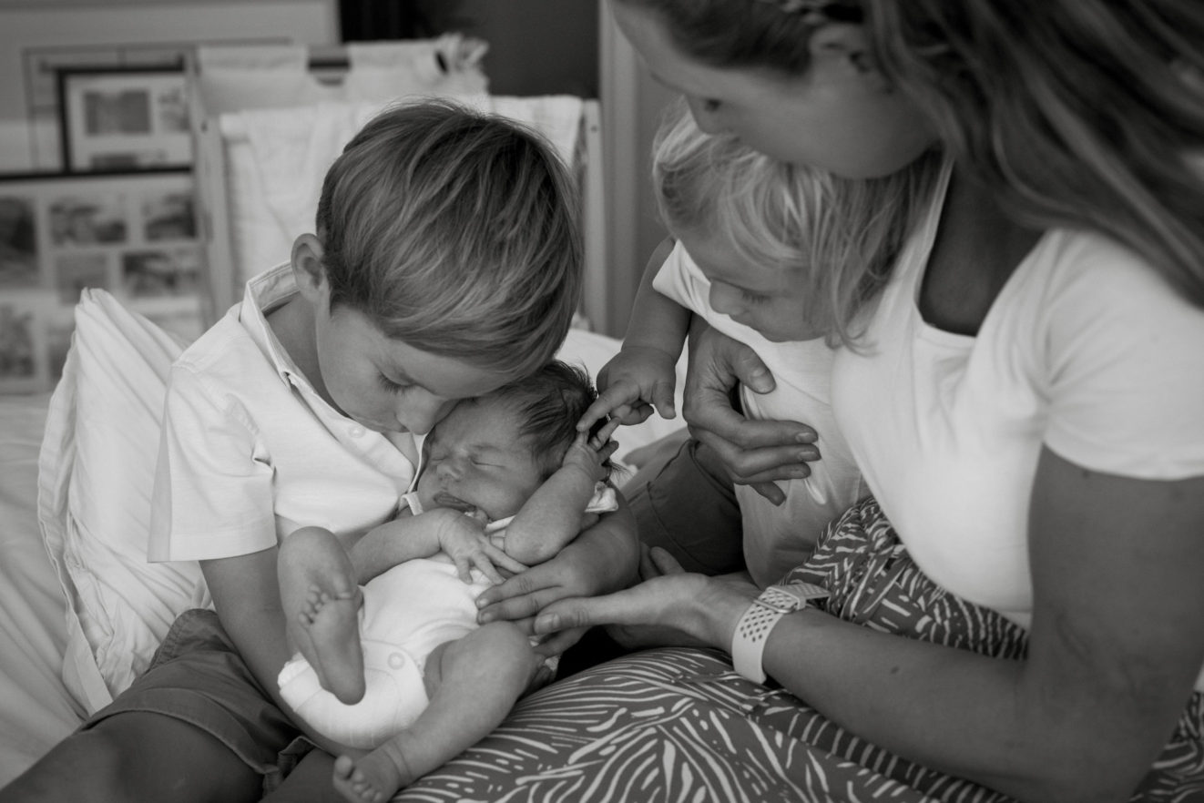 Newborn and family photographer London