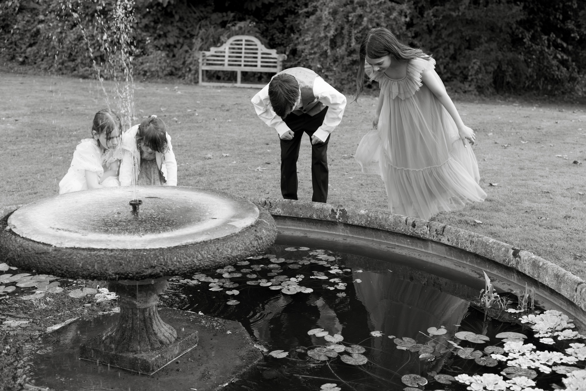 Kent reportage wedding photographer